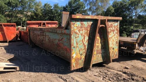 Hook loader rock body (4' 7'' x 19')