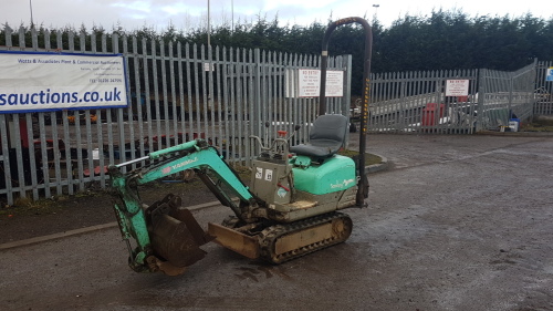 YANMAR 0.5t rubber tracked excavator c/w 3 buckets & vlade