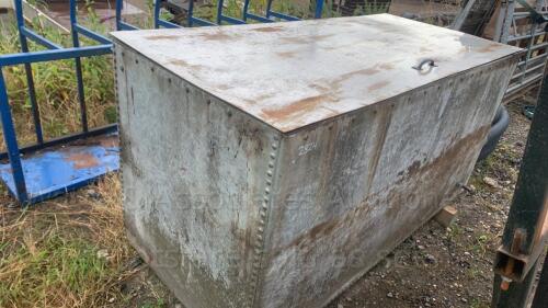 Galvanised water tank