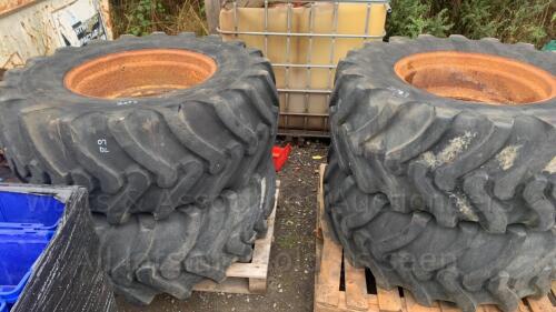 4 x VOLVO L50 MICHELIN wheels & tyres (440/70R24)