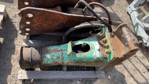 Hydraulic breaker c/w TAKEUCHI quick hitch