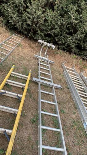 Aluminium roof ladder