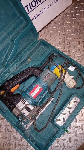 MAKITA 4304CT 110v jigsaw c/w case