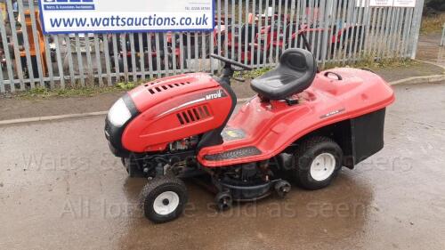 2009 MTD JE135H hydrostatic drive direct collect petrol ride on mower (s/n BC099L20047)