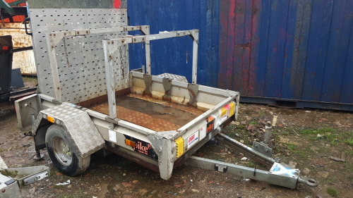 PIKE single axle traffic light trailer