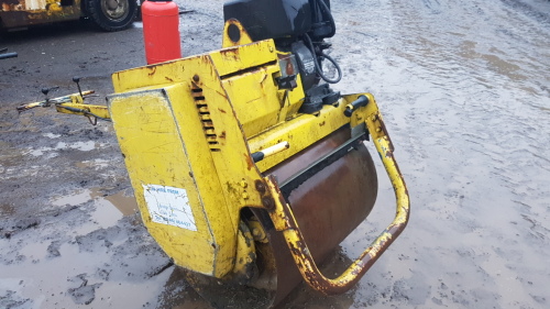 BOMAG BW71E single drum roller (KE)