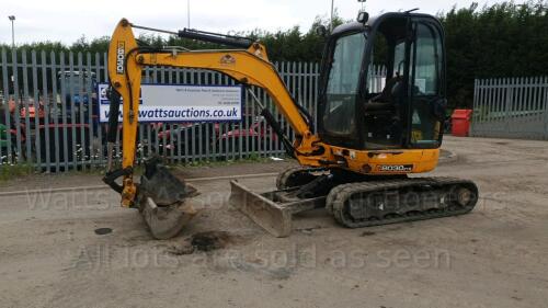 2013 JCB 8030ZTS rubber tracked excavator (s/n V02021952) with 2 buckets, blade, piped & Q/hitch (All hour and odometer readings are unverified and unwarranted)