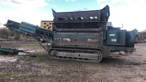 POWERTRACK steel tracked power screen (All hour and odometer readings are unverified and unwarranted)