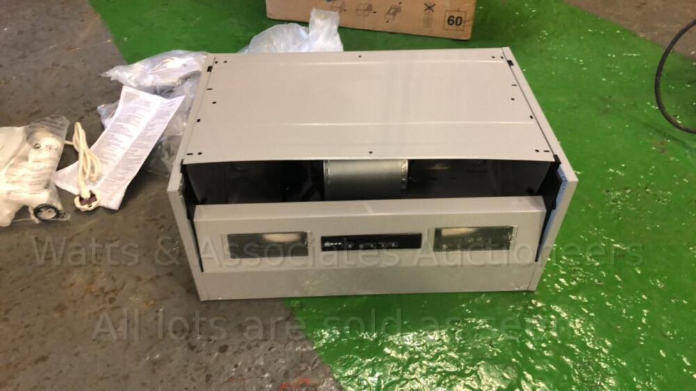 NEFF 240v cooker hood/extractor fan Day 2 Carlton Timed Sale (Main building including power
