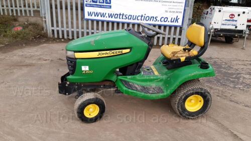 3012 JOHN DEERE X300 petrol lawn tractor