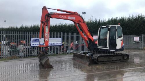 2013 KUBOTA KX080-3 8t rubber tracked excavator c/w bucket (s/n JO1H26667) (All hour and odometer readings are unverified and unwarranted)