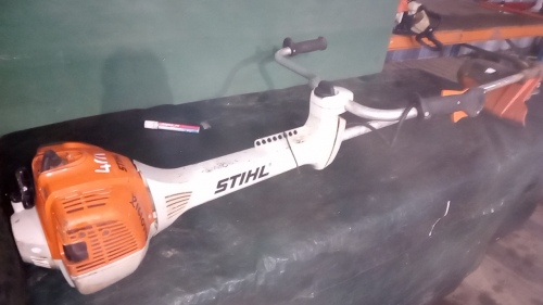 STIHL FS460C petrol strimmer