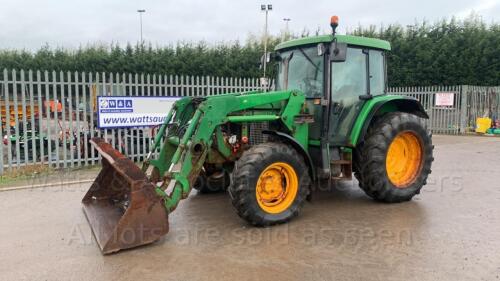 JOHN DEERE 6210 4x4 tractor, 2 spool valves, twin assister rams, F/R shuttle, c/w loader, bucket, joystick. (SN03 OSB) (All hour and odometer readings are unverified and unwarranted)