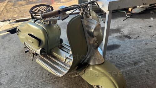 1953 LAMBRETTA 125LC project scooter (Never been road registered - sold as is)