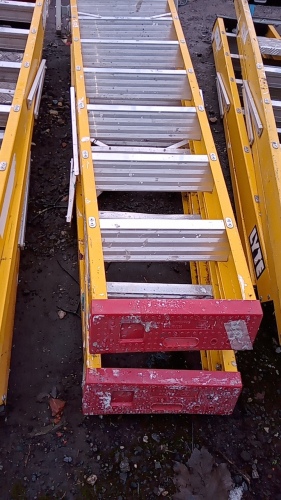 2 x electricians step ladders