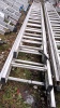 Aluminium triple extension ladder