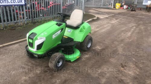 2017 VIKING MT4112S petrol hydrostatic ride on mower (s/n 980146561)