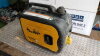 LINCOLN petrol 240v suitcase generator - 3