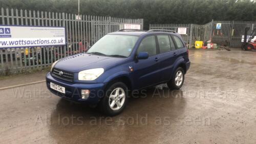 2002 TOYOTA RAV 4 VX VVTI 4x4 5-speed petrol c/w full leather interior (YK52 CHL)(V5, previous MOT, locking wheel nut (seperate) & manuals in office)(All hour and odometer readings are unverified and unwarranted)