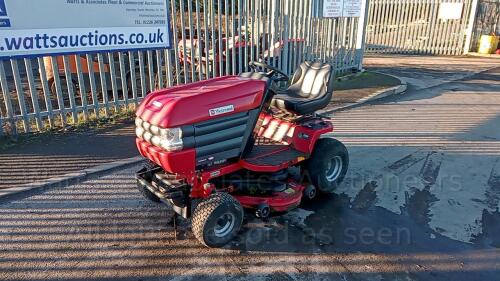 WESTWOOD S1400 petrol hydrostatic ride on mower (s/n A0198973)