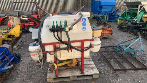 TEAMS tractor mounted crop sprayer c/w 8m booms & PTO shaft