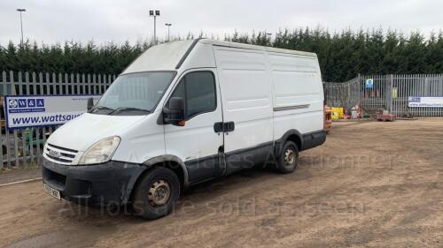 2008 IVECO DAILY mwb 5-speed manual panel diesel van (FD57 WBT)(V5 in office)(VOSA mileage discrepancy)(All hour and odometer readings are unverified and unwarranted)