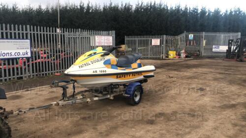 YAMAHA 2-cylinder petrol jet ski