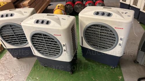 3 x HONEYWELL air conditioning units