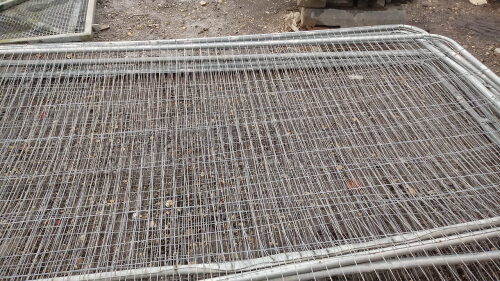 Quantity of HERRAS fencing and feet