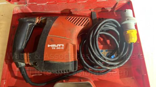 HILTI TE30 110v drill c/w case