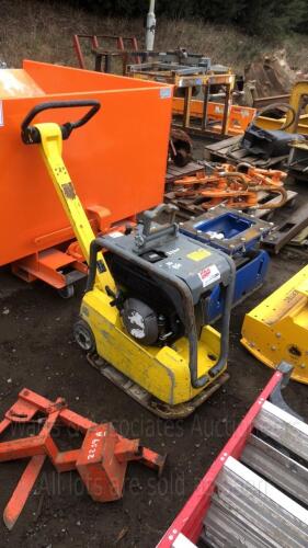 2017 WACKER NEUSON DPU2540H f/r diesel compaction plate (3318876)