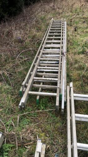 4 x aluminium ladder sections