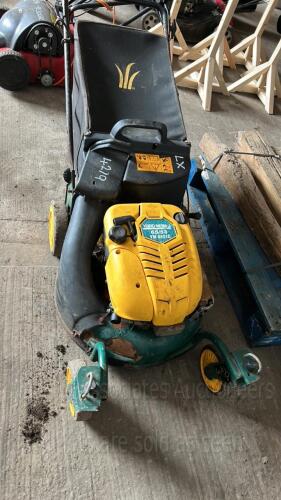 YARDMAN petrol rotary mower c/w collection box