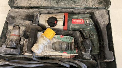 METABO 110v drill c/w case