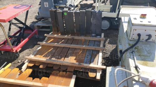 Pallet of 5 x pairs of forklift tines