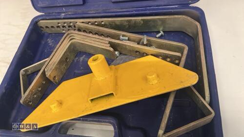 D wheel clamp c/w case