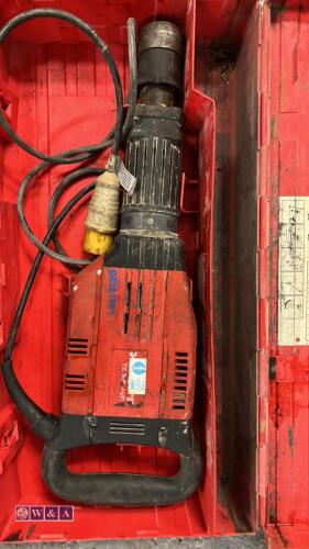 HILTI TE905 110v breaker c/w case