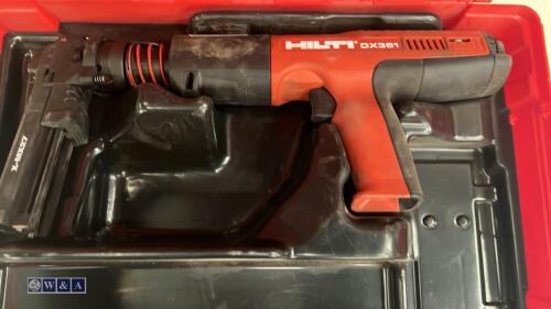 HILTI DX351 stud gun c/w case