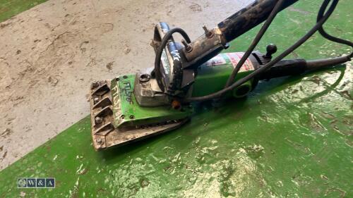 WOLFF 110v duro tile lifter