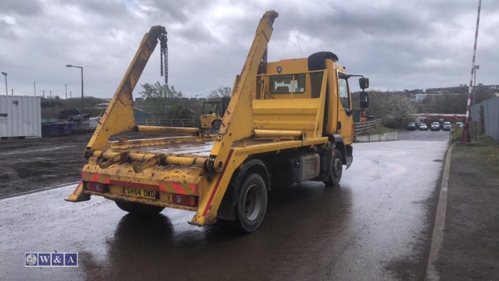2015 DAF HGV skip wagon (SH64 OWD)(MoT 31st March 2024)(V5, MoT & other ...