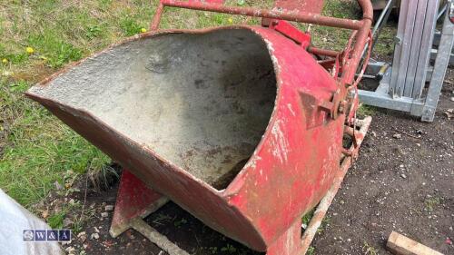 500ltr concrete skip to suit a crane