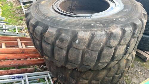 2 x wheels & tyres (17.5 R 25)