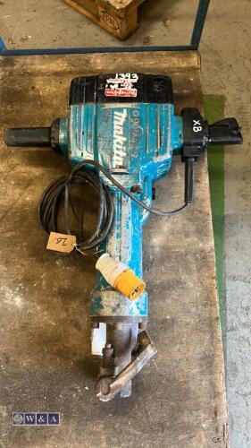 MAKITA HM1810 110v upright breaker