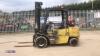 CATERPILLAR GP30 3t gas driven forklift truck with duplex mast - 2