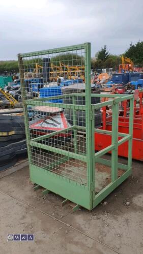 Man basket for forklift