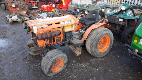 KUBOTA B7100 4wd tractor, 3 point linkage, pto, (s/n 78243)