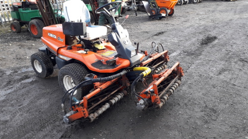 KUBOTA AM1800 4wd diesel cylinder mower (s/n 10025)