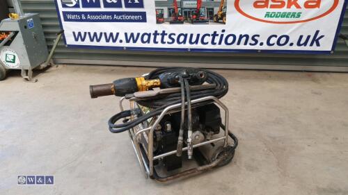 JCB BEAVER petrol driven hydraulic power pack c/w breaker, chisels & hose