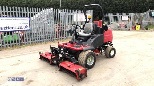 2015 TORO LT3340 3 gang 4wd cylinder mower (PO65 TZV)(V5 in office)