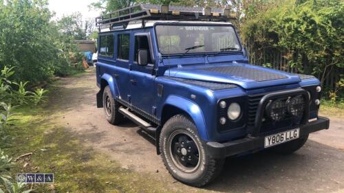 2001 LAND ROVER DEFENDER Lara Croft Edition tdi 12 seater station wagon (Y806 LLG) (V5 in office) (Service history & 2 keys) (MoT 4th November 2023) (Based at the clients premises at Brampton Bierlow) (All hour and odometer readings are unverified and unw